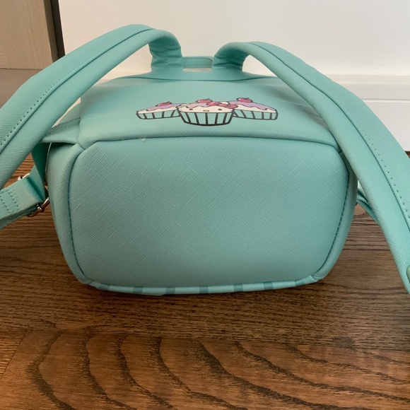 Hello Kitty Loungefly - Picture 5 of 6